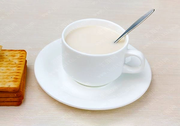 牛奶